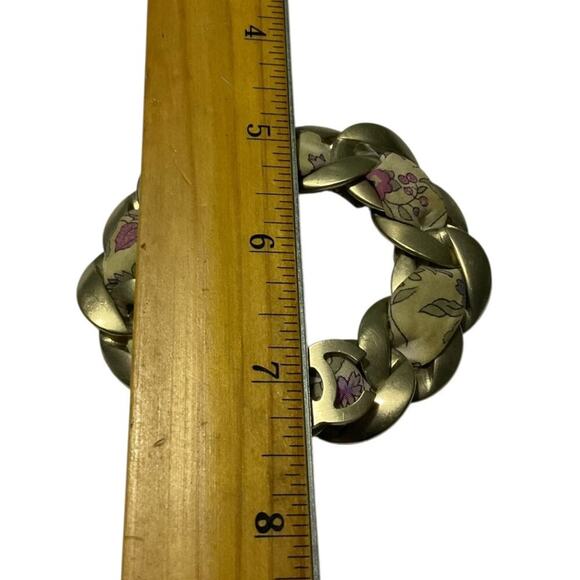 Chanel Coco Mark Amikomi Flower GD 00P Bracelet Box W/Box - Picture 12 of 14